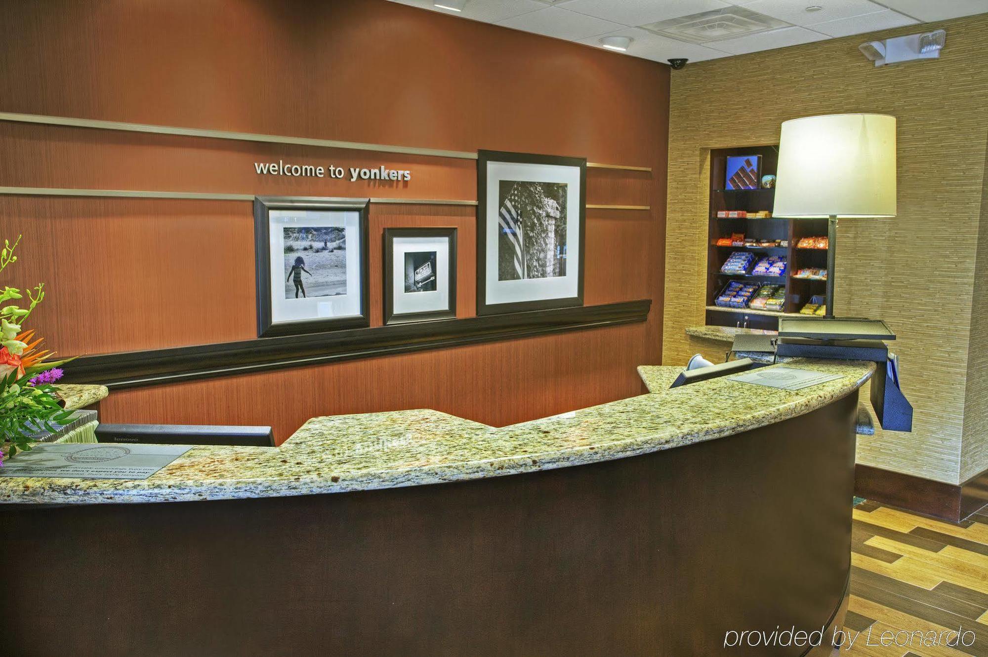 Hampton Inn & Suites Yonkers Inreriör bild